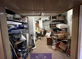 WhatsApp Image 2026-02-18 at 12.19.31 (3).jpeg - Box Via Valdichiana, Firenze (zona Santa Maria Novella) - foto 5