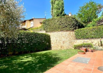 PHOTO-2024-09-10-12-30-12.jpg - Appartamento Via Torricella 7, Impruneta - foto 12