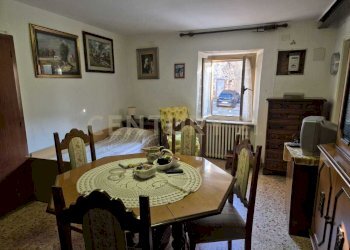 foto cucina 1.jpeg - Townhouse Piazza Solferino 4, Civitella Paganico - photo 2