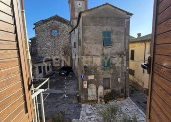 foto affaccia piazza 2.jpeg - Townhouse Piazza Solferino 4, Civitella Paganico - photo 18