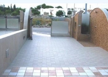 Veranda anteriore/ Posto auto - Villa a Schiera Via Mille 44, Ugento - foto 2