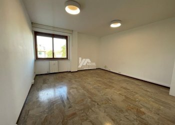 WhatsApp Image 2026-02-17 at 15.37.19_risultato.jp - Appartamento Via Creta, Brescia - foto 9