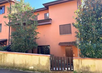 IMG-20260217-WA0009.jpg - Villa Via per Frosinone, Ceccano - foto 11