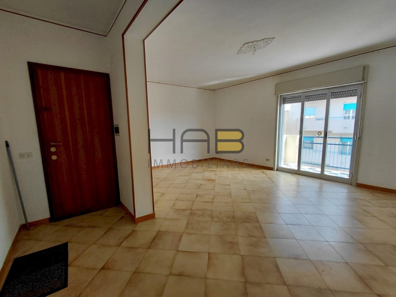 100773f3-f697-4c3c-b3db-6201726bc6df.jpg - Appartamento Trapani - foto 3