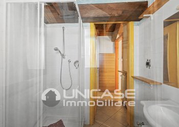 Bagno - Bilocale via Pralafera, 26, frazione Luserna, Luserna San Giovanni - foto 12