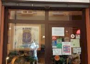 Negozio Via Broccaindosso, Bologna (zona Centro Storico) - foto 1