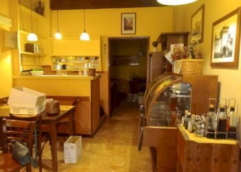 Negozio Via Broccaindosso, Bologna (zona Centro Storico) - foto 3