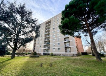 Four-room apartment Nichelino - photo 1