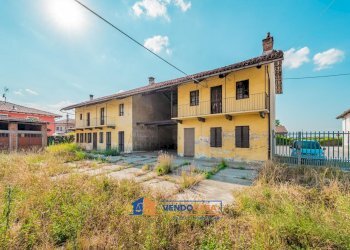 Rustic Villafalletto - photo 1