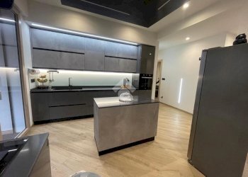 Appartamento Viale Villini Rollino, Genova (zona Sestri Ponente) - foto 3