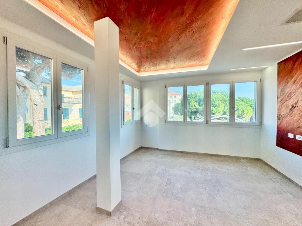 Stabile - Palazzo Via Aurelia, Spotorno - foto 2