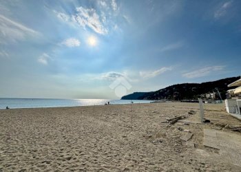 Stabile - Palazzo Via Aurelia, Spotorno - foto 35