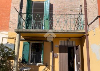 Trilocale Via Sant'Apollinare, Valsamoggia - foto 1