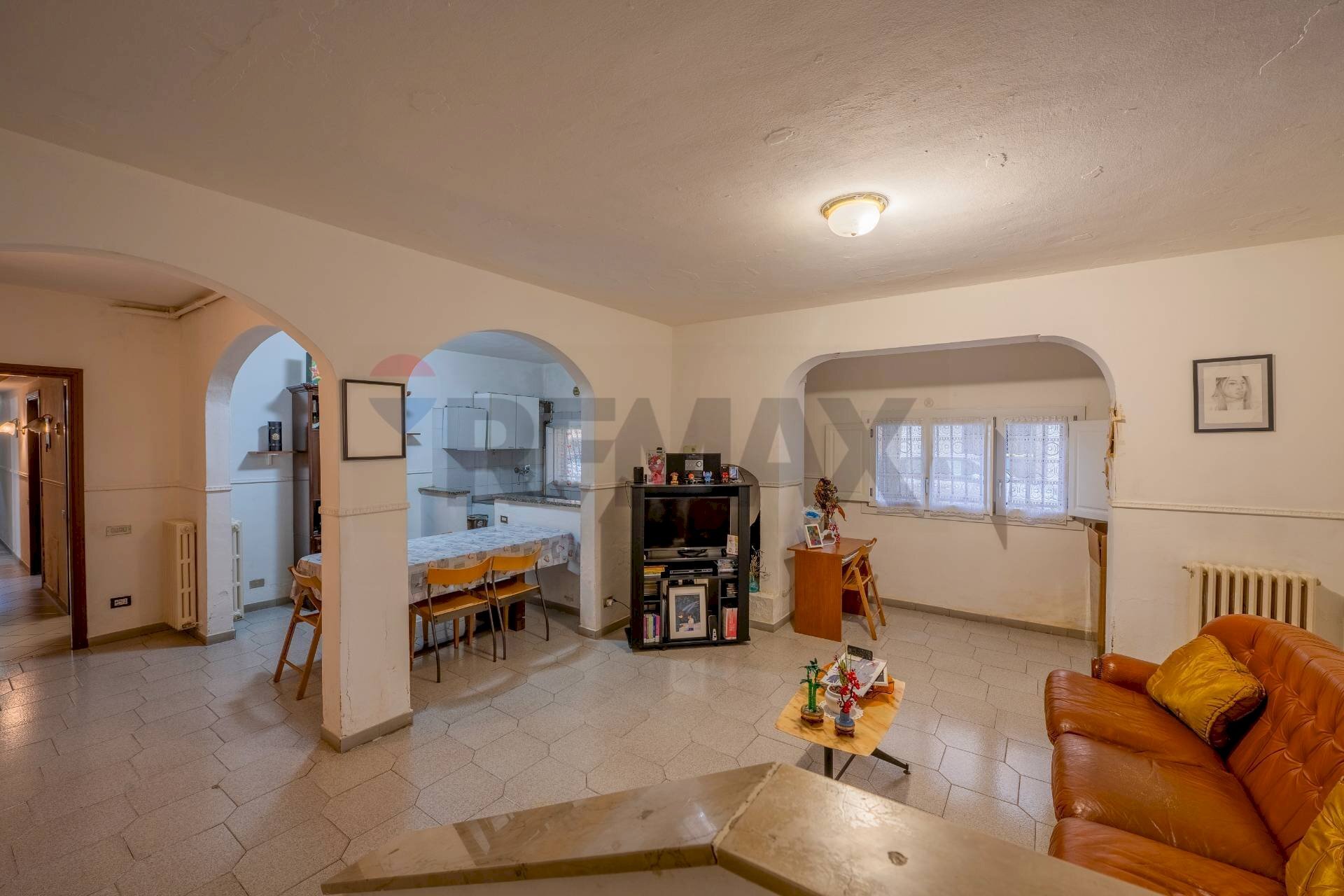 Bilocale Viale Gaetano Moreali, 191 
 Centro storico, Modena (zona Centro Storico) - foto 3