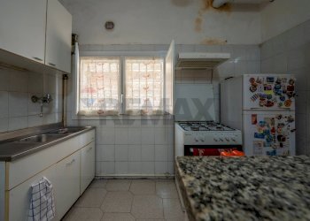 Bilocale Viale Gaetano Moreali, 191 
 Centro storico, Modena (zona Centro Storico) - foto 12