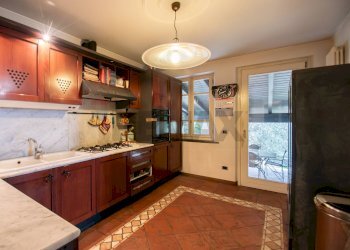 Villa Via Montecolo, 9 
 Pilzone, Iseo - foto 8