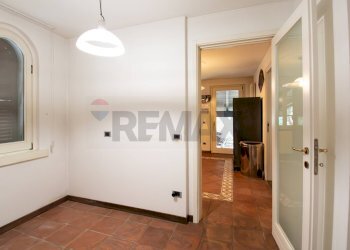 Villa Via Montecolo, 9 
 Pilzone, Iseo - foto 10
