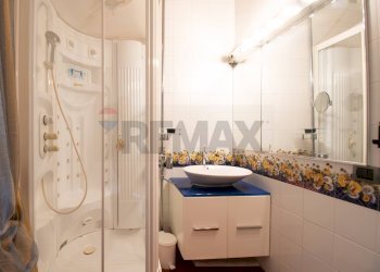 Villa Via Montecolo, 9 
 Pilzone, Iseo - foto 24