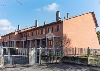 Villa a Schiera Via lirone, Ciriè - foto 1