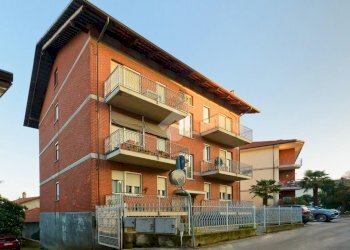 Two-room apartment Via Cambiano, Pecetto Torinese - photo 1