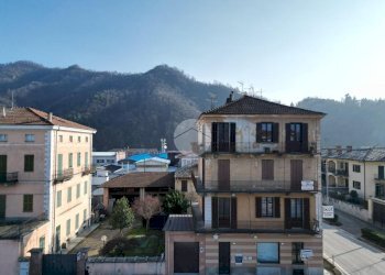 Four-room apartment Piazza Stazione, Barge - photo 1