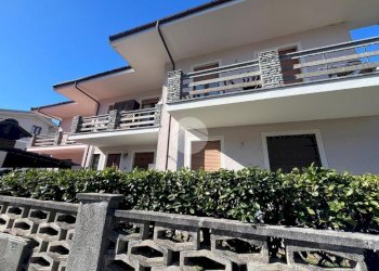 Three-room apartment Via cottolengo, Barge - photo 1