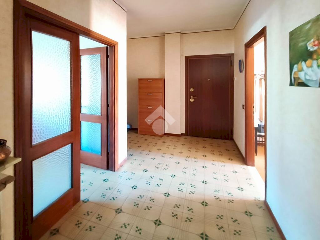 Apartment Via Alcide De Gasperi, Luzzara - photo 2