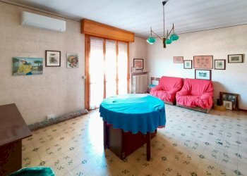 Apartment Via Alcide De Gasperi, Luzzara - photo 4