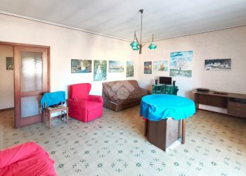 Apartment Via Alcide De Gasperi, Luzzara - photo 8