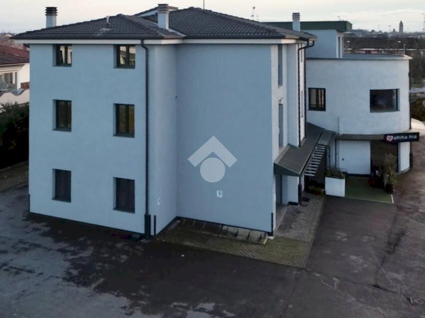 Ufficio Via Cristoforo Colombo, Novellara - foto 1