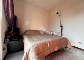 Semi-detached house Via San Giuseppe Maria Gambaro, Galliate - photo 7