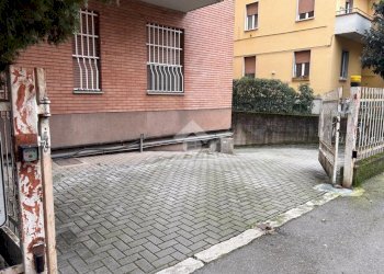 Box Via Marmolada, Parma (zona San Leonardo) - foto 6