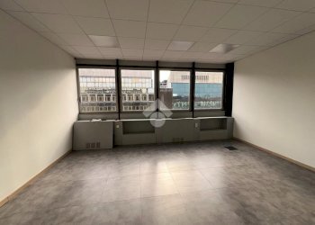 Ufficio Via Antonio Cechov, Milano (zona Gallaratese) - foto 8