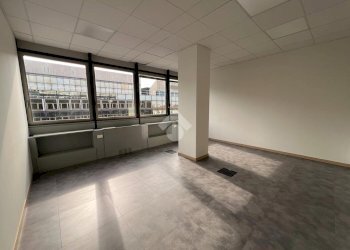 Ufficio Via Antonio Cechov, Milano (zona Gallaratese) - foto 11