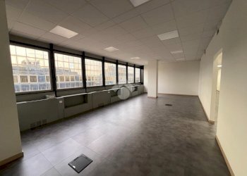 Ufficio Via Antonio Cechov, Milano (zona Gallaratese) - foto 15