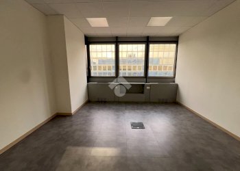 Ufficio Via Antonio Cechov, Milano (zona Gallaratese) - foto 18