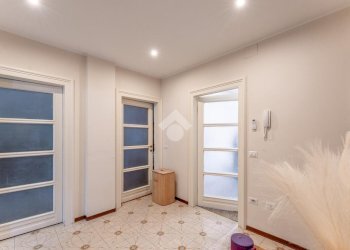 Trilocale Viale Edoardo Jenner, Milano (zona Maciachini) - foto 31