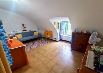 Trilocale via Fegino, Genova (zona Rivarolo) - foto 1