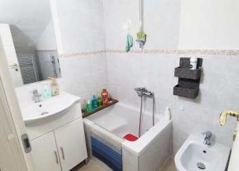 Trilocale via Fegino, Genova (zona Rivarolo) - foto 6