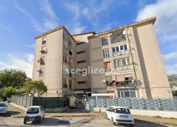 Foto 1 - Trilocale Viale Caltagirone
 
14, Palermo - foto 1