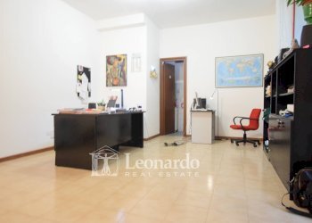 Foto 2 - Ufficio Viareggio - foto 2