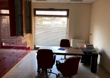 Foto 9 - Locale Commerciale Via Roma
 
282, Silvi - foto 9