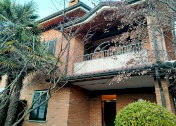 Foto 1 - Villa via mayer
 
2, Tradate - foto 1