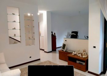 Foto 7 - Villa via mayer
 
2, Tradate - foto 7