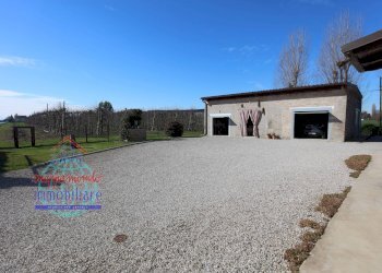 Foto 4 - Villa VIA MAESTRA GRANDE
 
25, Cento - foto 4
