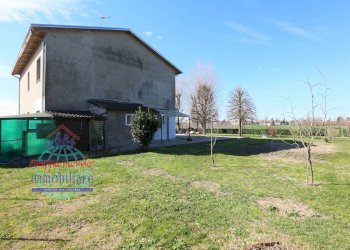 Foto 6 - Villa VIA MAESTRA GRANDE
 
25, Cento - foto 6