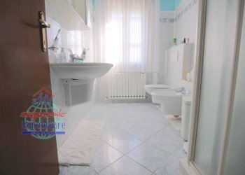 Foto 14 - Villa VIA MAESTRA GRANDE
 
25, Cento - foto 14