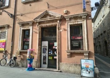Foto 1 - Attività Commerciale Via del Trivio
 
103, Ascoli Piceno - foto 1