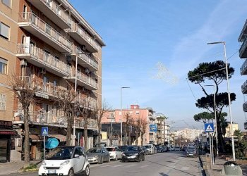 Foto 1 - Locale Commerciale Via Bartolo Longo, Napoli - foto 1