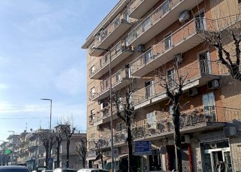 Foto 3 - Locale Commerciale Via Bartolo Longo, Napoli - foto 3